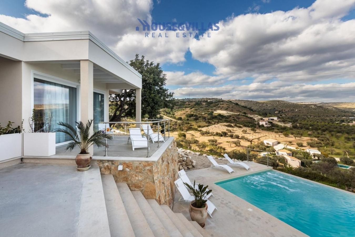 House&Villas - Elaia Bioglam Relais Casa Modica Luaran gambar